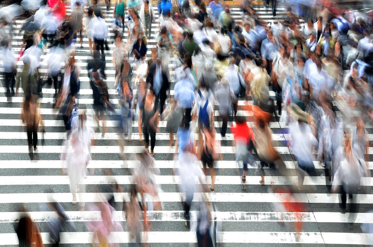 年末にかけて運転する事が多いあなたへ｜忙しい時こそゆとりある運転が事故を防ぐのイメージ